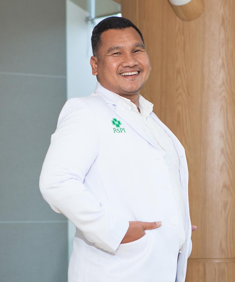 dr. Fachrisal Ipang, Sp.OT. (K)